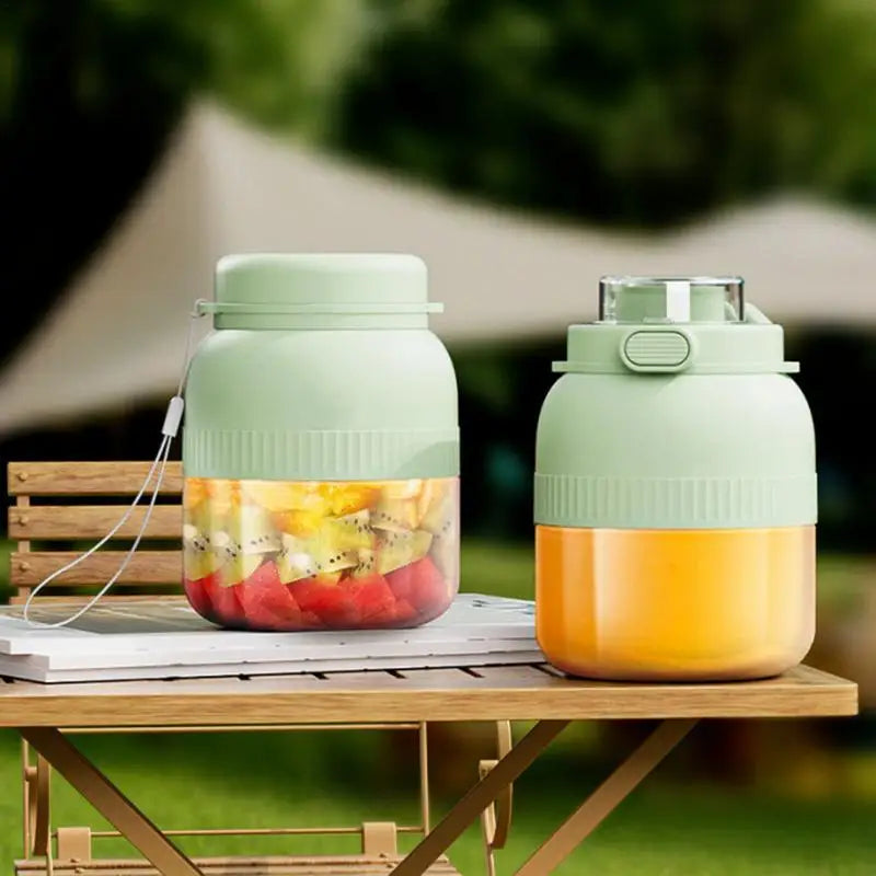 Portable Juicer Cup Portable Juicer for Shakes Portable Blender for Shakes and Smoothies Electric Juicer for Gym Outdoor